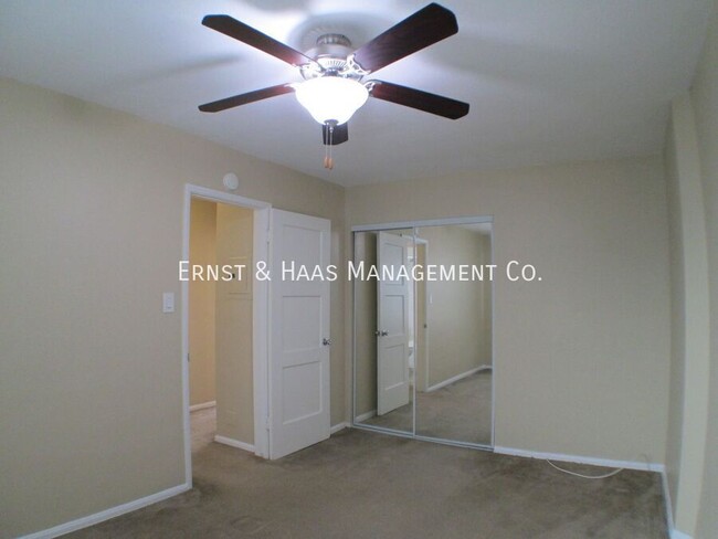 Building Photo - Lovely 1 Bedroom Apartment in Prime Bixby ...