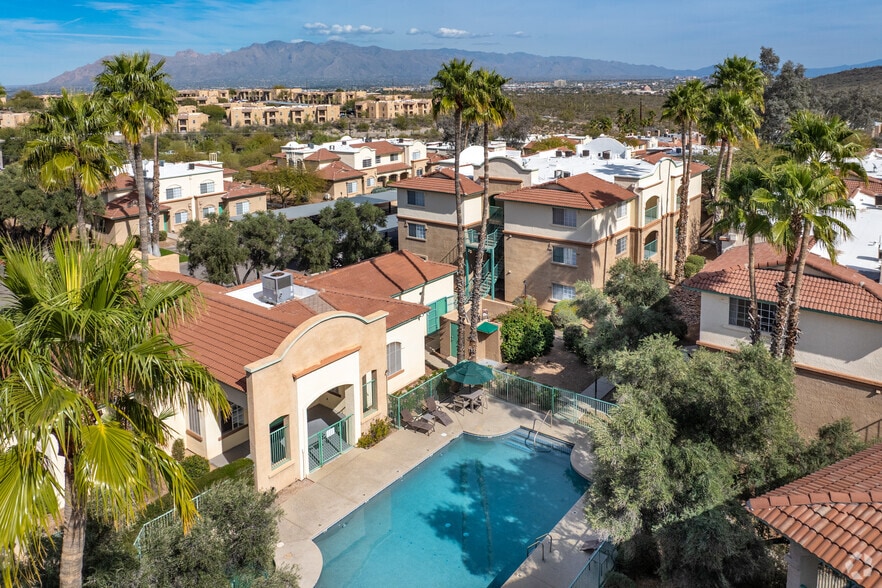 Aerial Photo - Stargate West