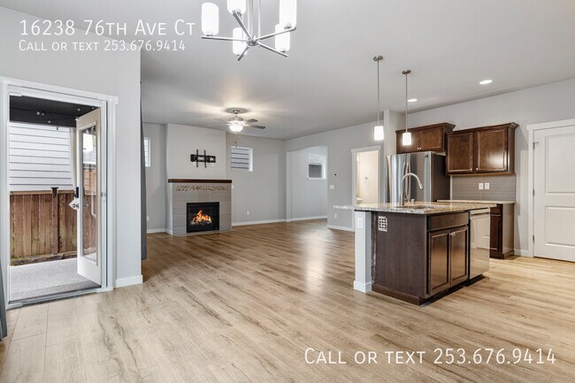 Building Photo - 16238 76th Ave Ct E