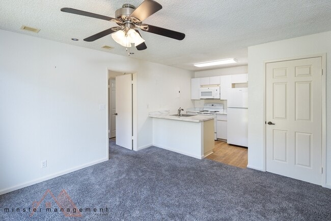 Building Photo - 94-1063 Kaukahi Place - 1B