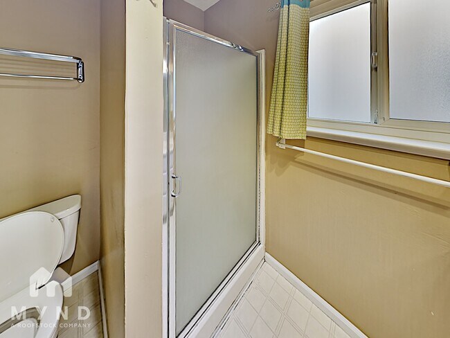 Building Photo - 2700 18th St