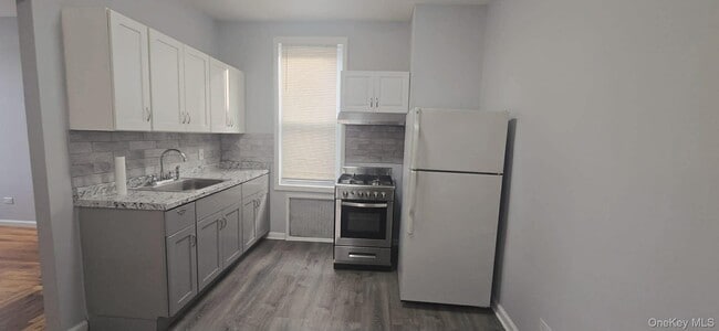 Building Photo - 97-43 105th St