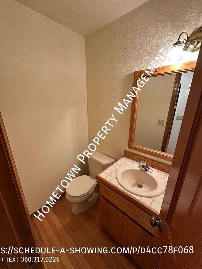 Building Photo - 3221 41st Way SE