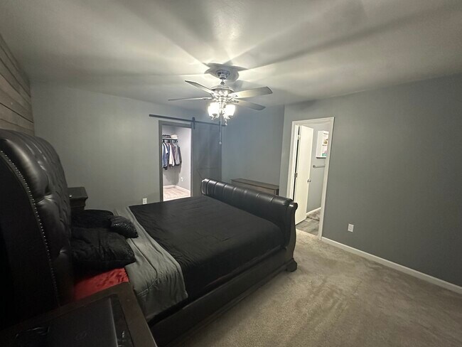 Building Photo - 9576 Maryus Rd