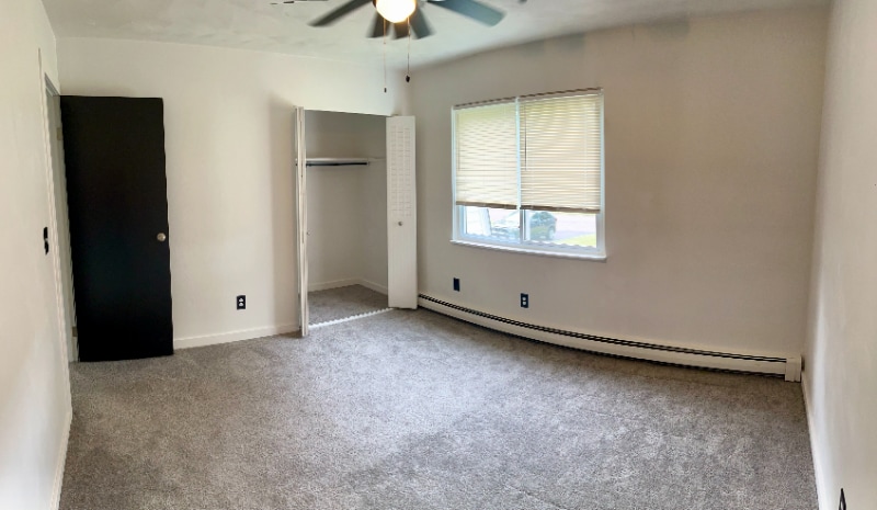 Building Photo - 4458-4460-4460 Washington Square Dr
