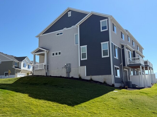 Building Photo - 1099 N Ledger Dr