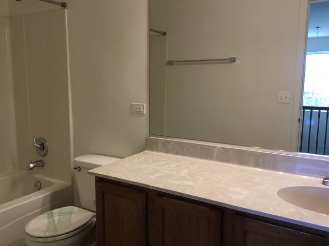 Building Photo - 25314 Pastoral Dr