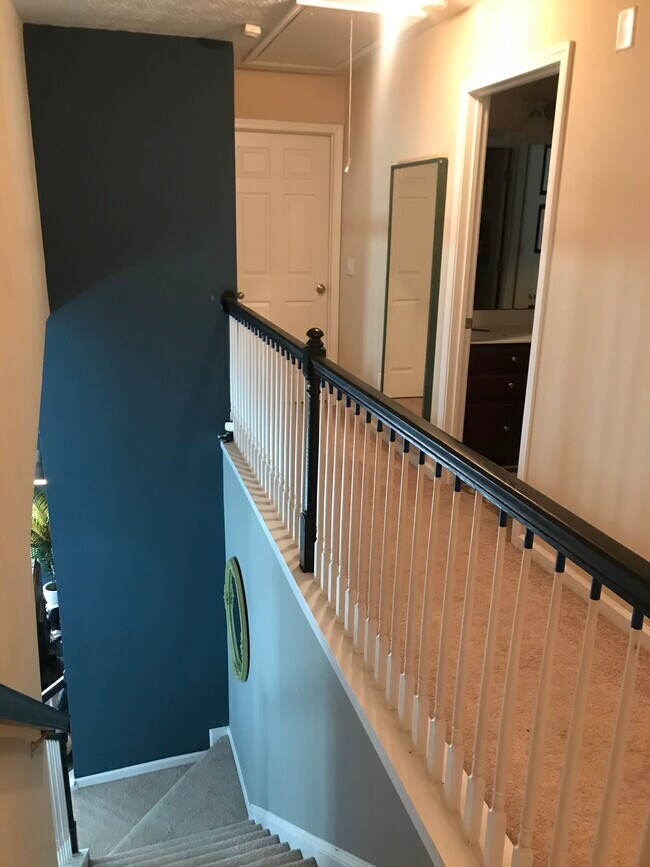 Building Photo - 2555 Flat Shoals Rd