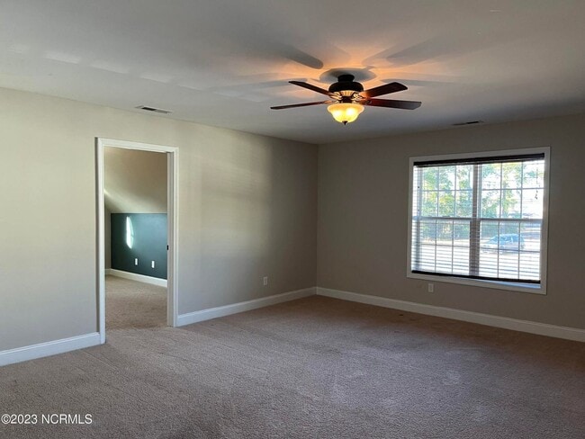 Building Photo - Welcome to Tall Pines Of New River!