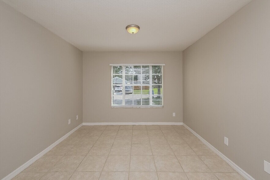 Building Photo - 1034 Harvest Moon Dr
