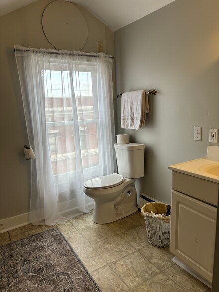 2nd bathroom - 341 Beaver St