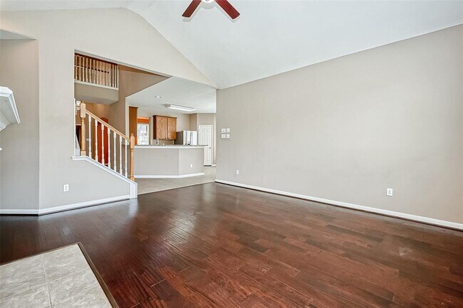 Building Photo - 2218 Falcon Knoll Ln