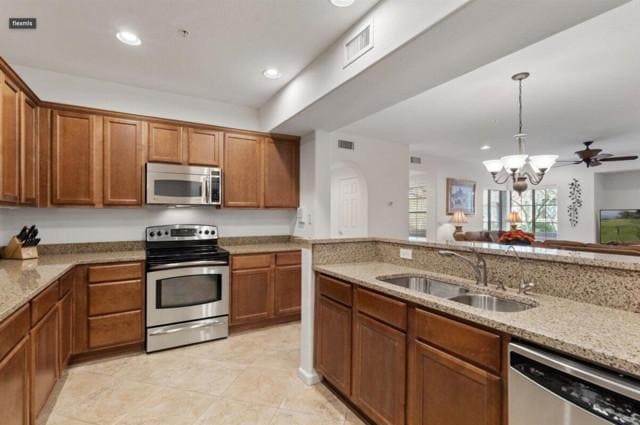 Building Photo - 3935 E Rough Rider Rd