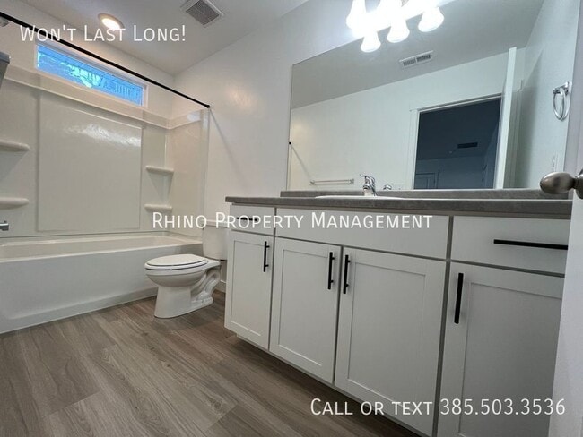 Building Photo - 5127 W Duet Dr
