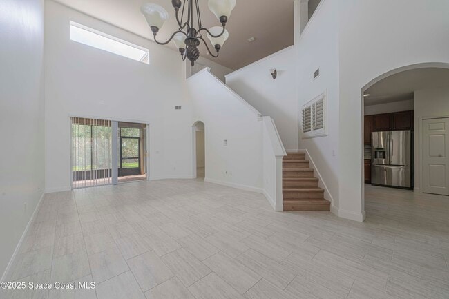 Building Photo - 3701 Titanic Cir