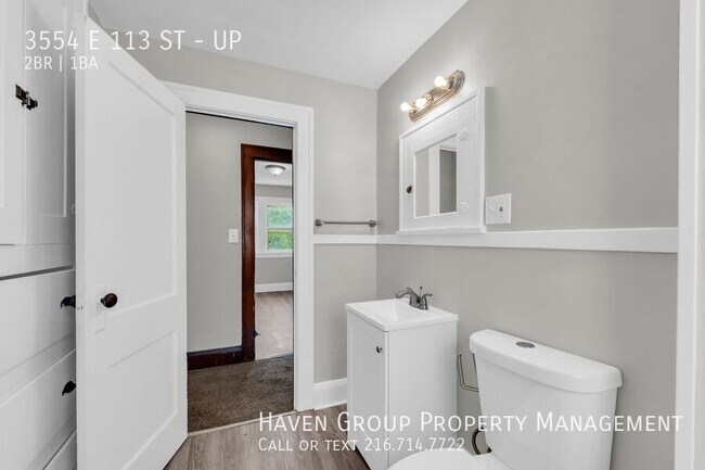 Building Photo - 3554 E 113th St