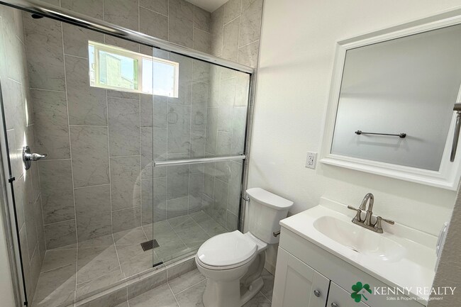 Building Photo - Brand New 3BD/2BA ADU with Modern Finishes...