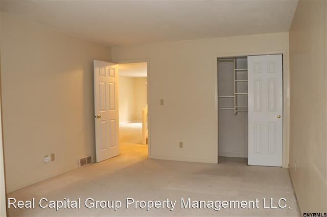 Building Photo - 3 br, 2 bath House - 7035 Suzanne Lane