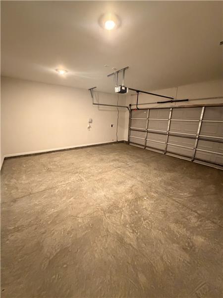 Building Photo - 134 Brookline Dr