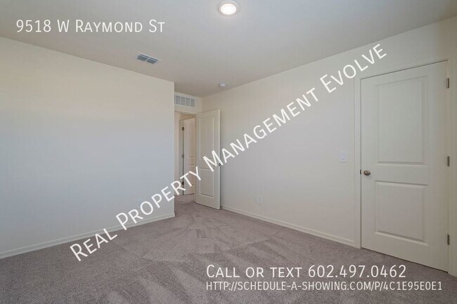 Building Photo - 9518 W Raymond St