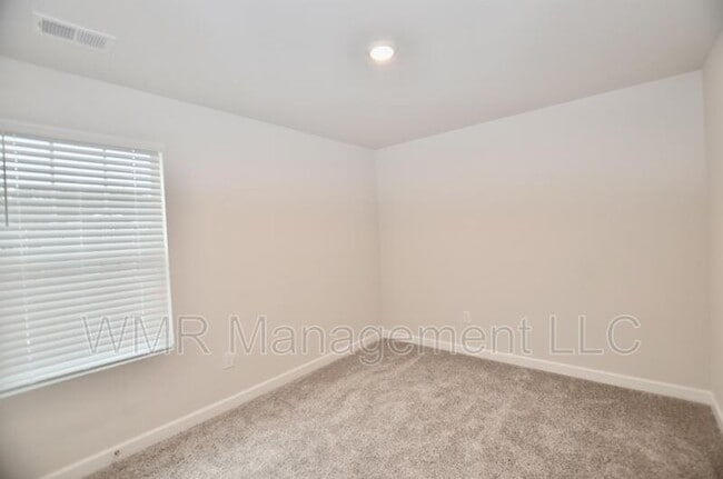 Building Photo - 121 Guardian Gate Dr