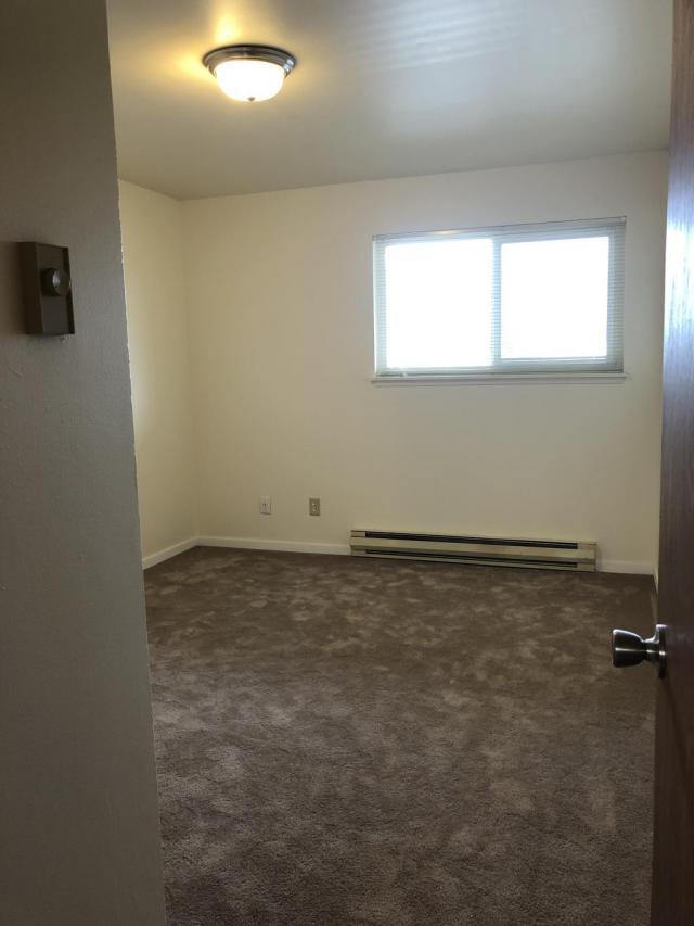 Building Photo - 1 bedroom in Seattle WA 98106