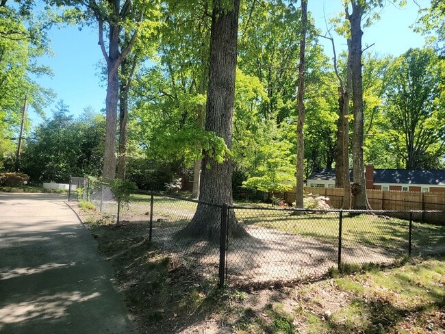 Building Photo - Delightful 3 Bedroom Home for Rent in Henrico