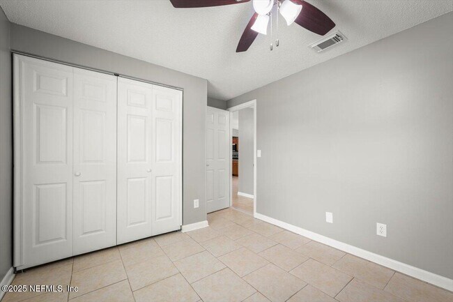Building Photo - 7945 Herlong Rd