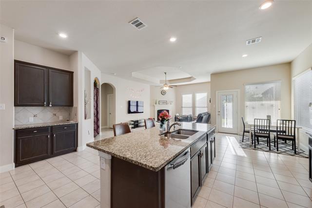 Building Photo - 4404 Bayport Dr