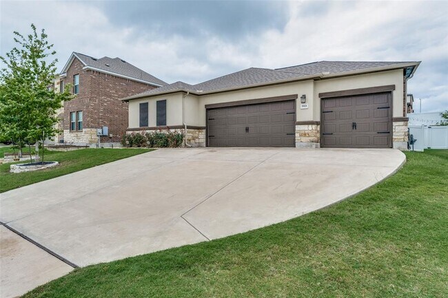 Building Photo - 5921 Lehman Way