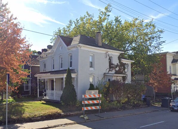Building Photo - 2428 Jackson St NE