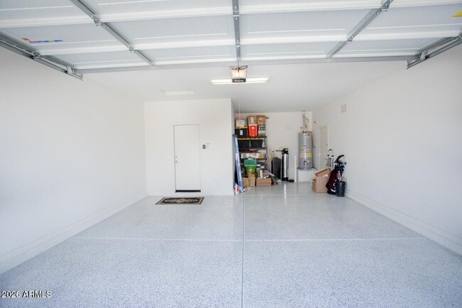 Building Photo - 9969 W Robin Ln