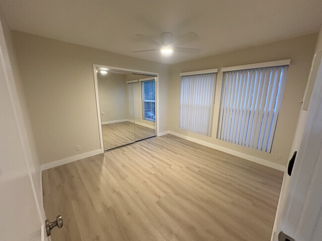 Unit 1 - 4843 Voltaire St