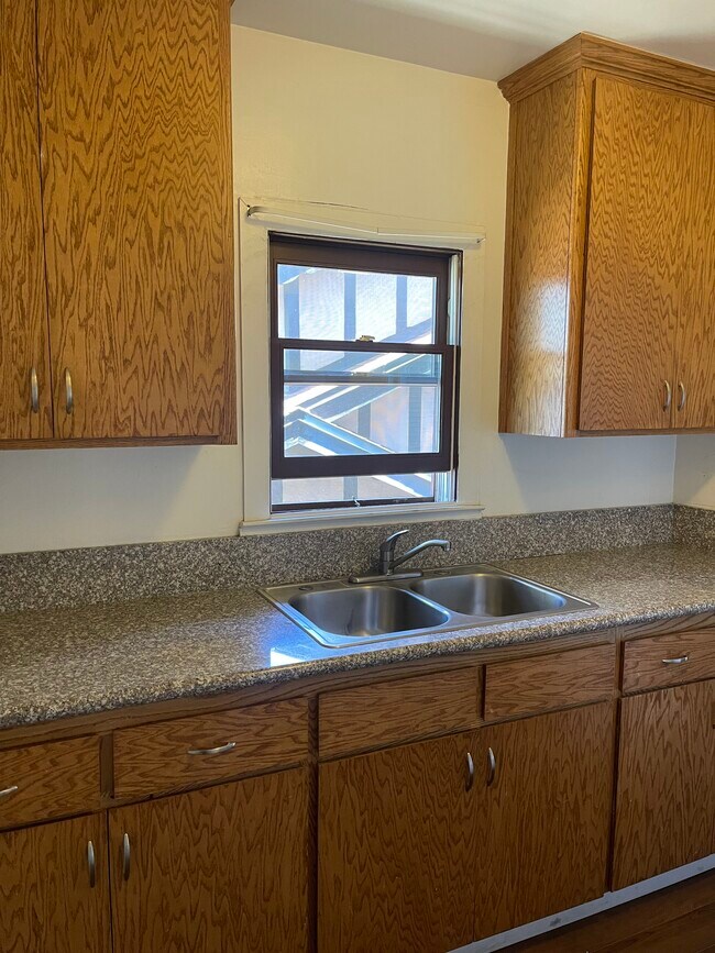 265 N Glenn Ave 265 N Glenn Ave Fresno CA 93701 Apartment Finder