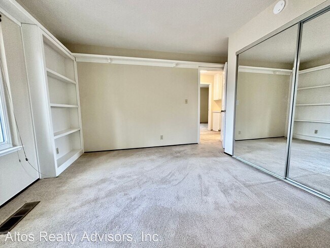 Building Photo - 4 br, 2 bath House - 39 Nugget Place