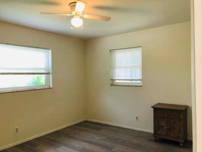 Building Photo - 14557 Apache Ave