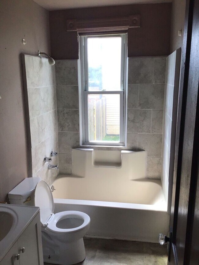 21262128 N 27th St. (Duplex) 21262128 N 27th St Milwaukee WI 53208