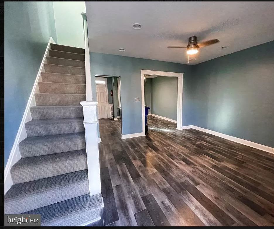 Building Photo - 3225 Elmora Ave