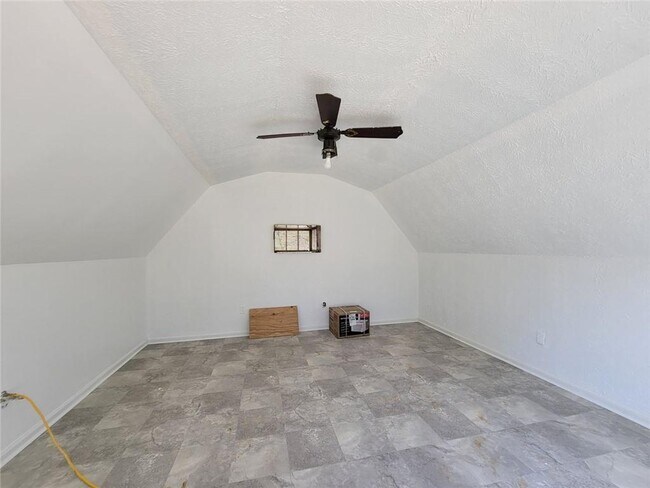 Building Photo - 2392 Shire Ct