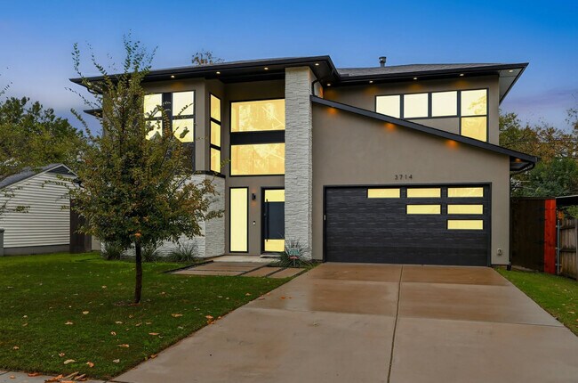 Building Photo - 3714 Highgrove Dr