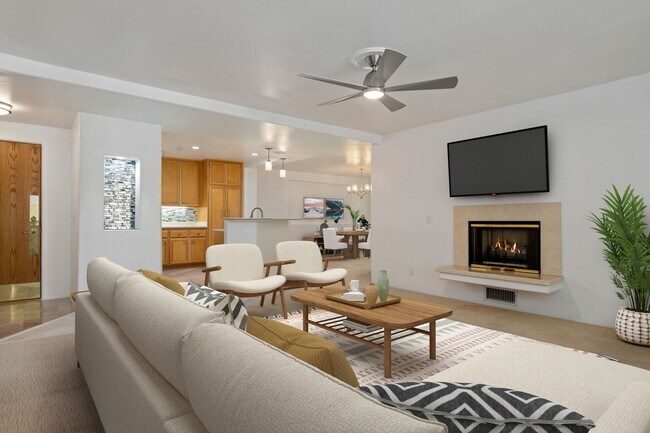 Building Photo - Extremely Rare Opportunity – 2 Bed / 2.5 Bath Luxury Condo at El Escorial Villas at East Beach