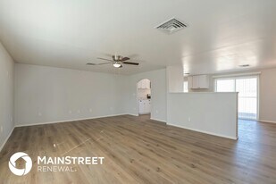 Building Photo - 2542 W Vereda De La Tierra