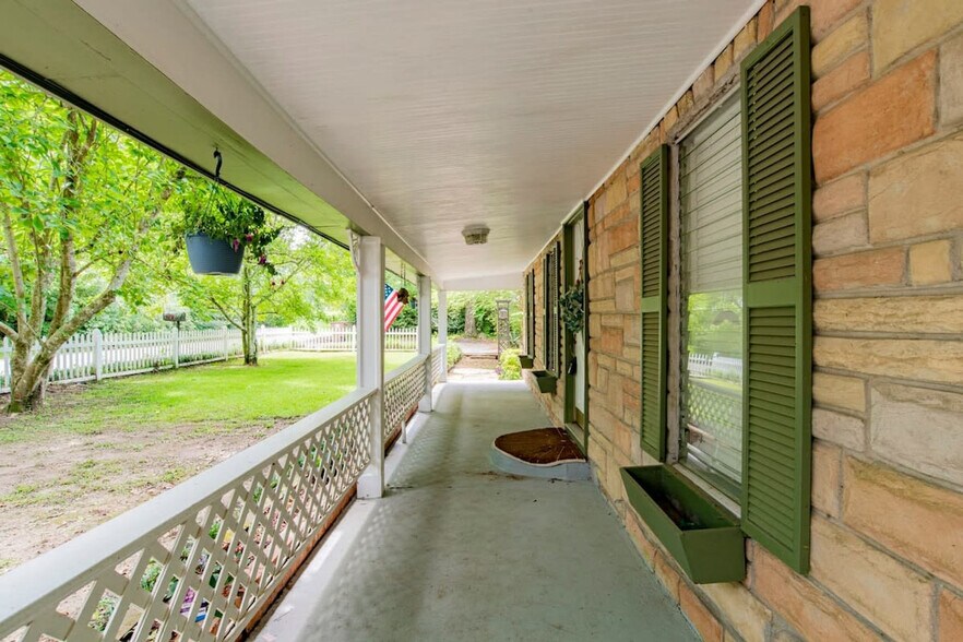 Building Photo - 3210 Ward Rd