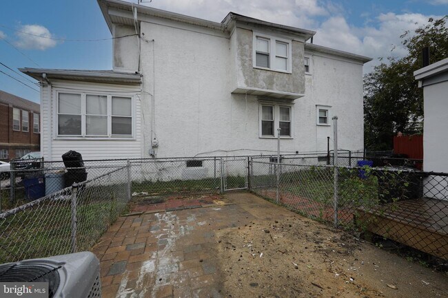 Building Photo - 134 Atlantic St