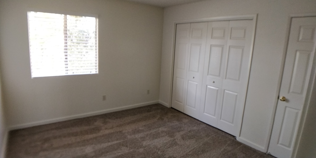 Building Photo - 1671 Bramble Pl