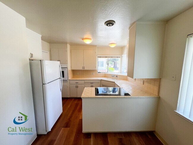 Building Photo - $2495 - 2bd/1ba in the heart of Campbell