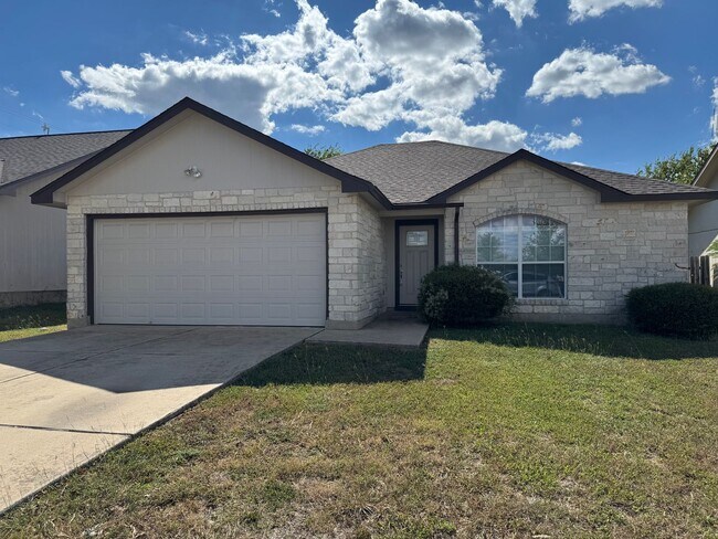 Primary Photo - 400 Blue Shale Dr