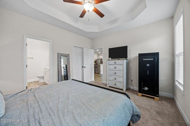 Building Photo - 3 Bed 2 Bath Unfurnished Single Family Home