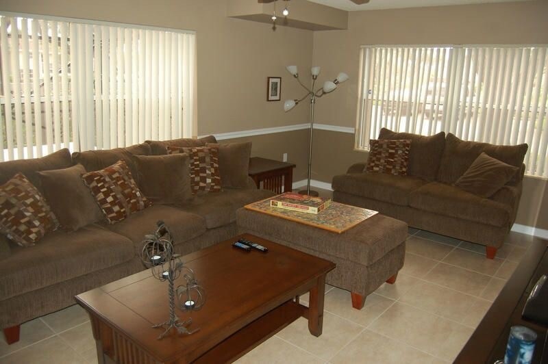 Building Photo - 25 Bedford Ct