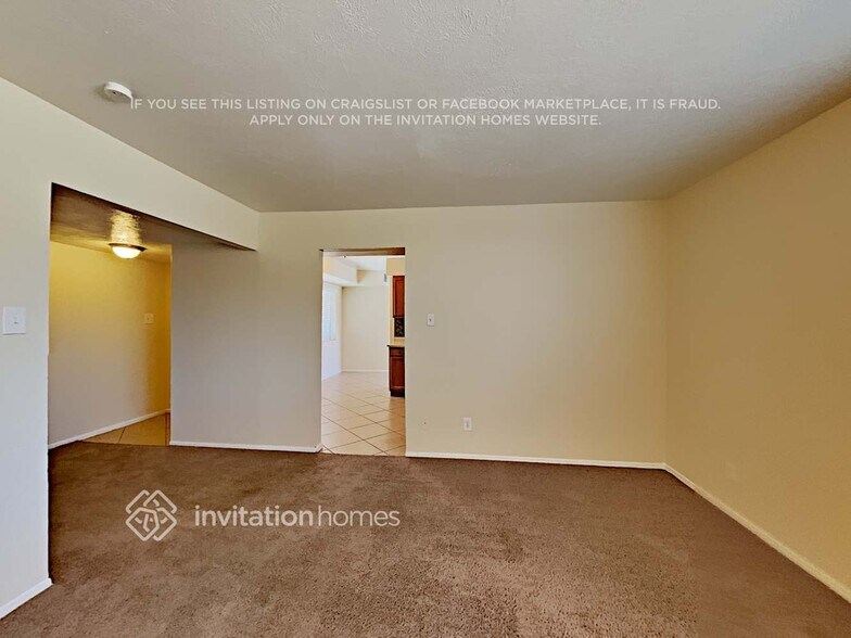 Building Photo - 1161 N Dakota St